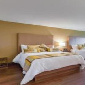 Queen Suite